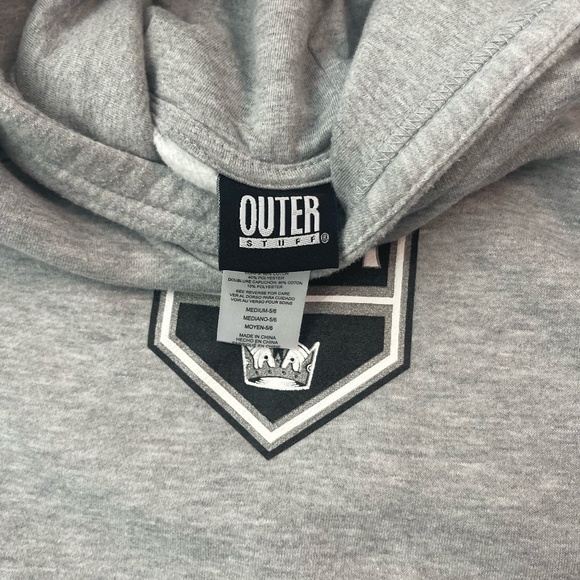 LA Kings Hockey Pullover Hoodie - Picture 4 of 4